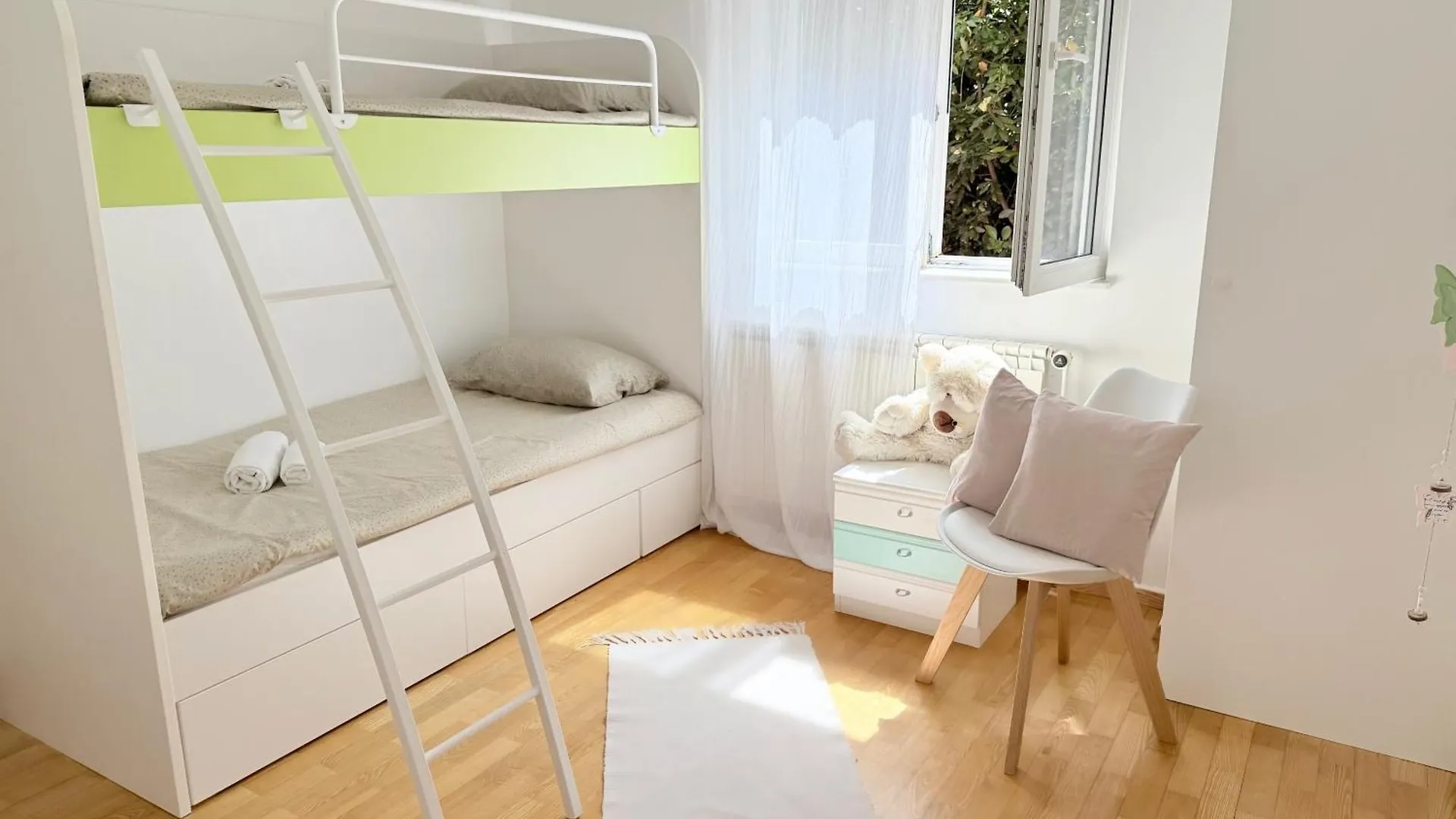 Luna Serene Garden Home - Jacuzzi Zadar