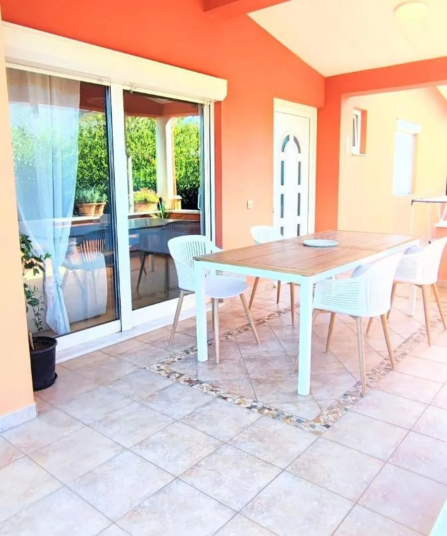 Luna Serene Garden Home - Jacuzzi & Gym Zadar 0*,  Croatia