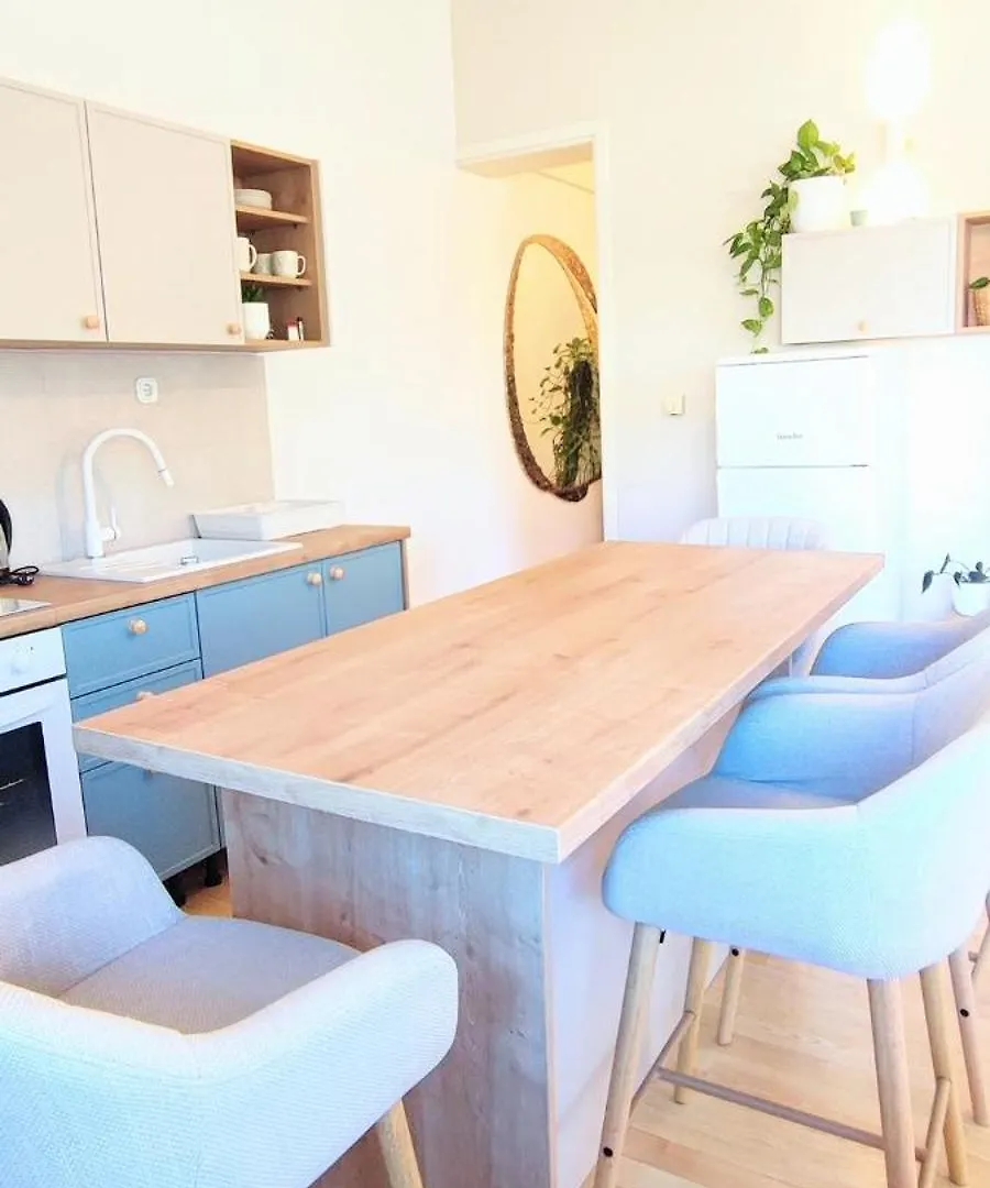 Luna Serene Garden Home - Jacuzzi & Gym Zadar